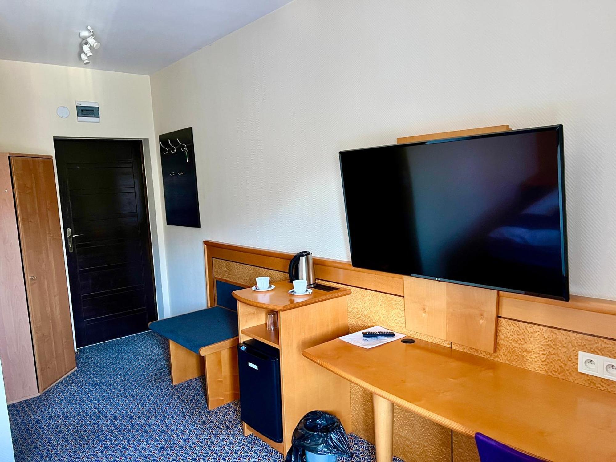 Las Slupski Apartamenty Premium Wifi Netflix Smart Tv50 Wysoka Jakosc Za Niska Cene Zapraszamy (Adults Only) Exterior foto